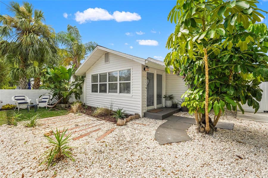 Property photo for 2705 2ND AVENUE W, Bradenton, FL