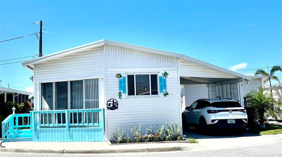 Property photo for 132 S PARK DRIVE, #132, Venice, FL