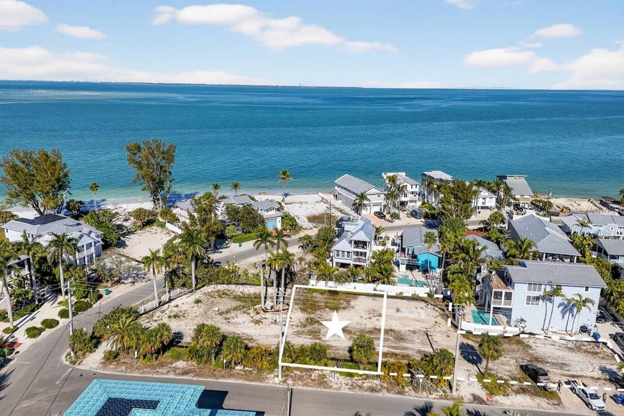 Property photo for 810 N BAY BOULEVARD, Anna Maria, FL