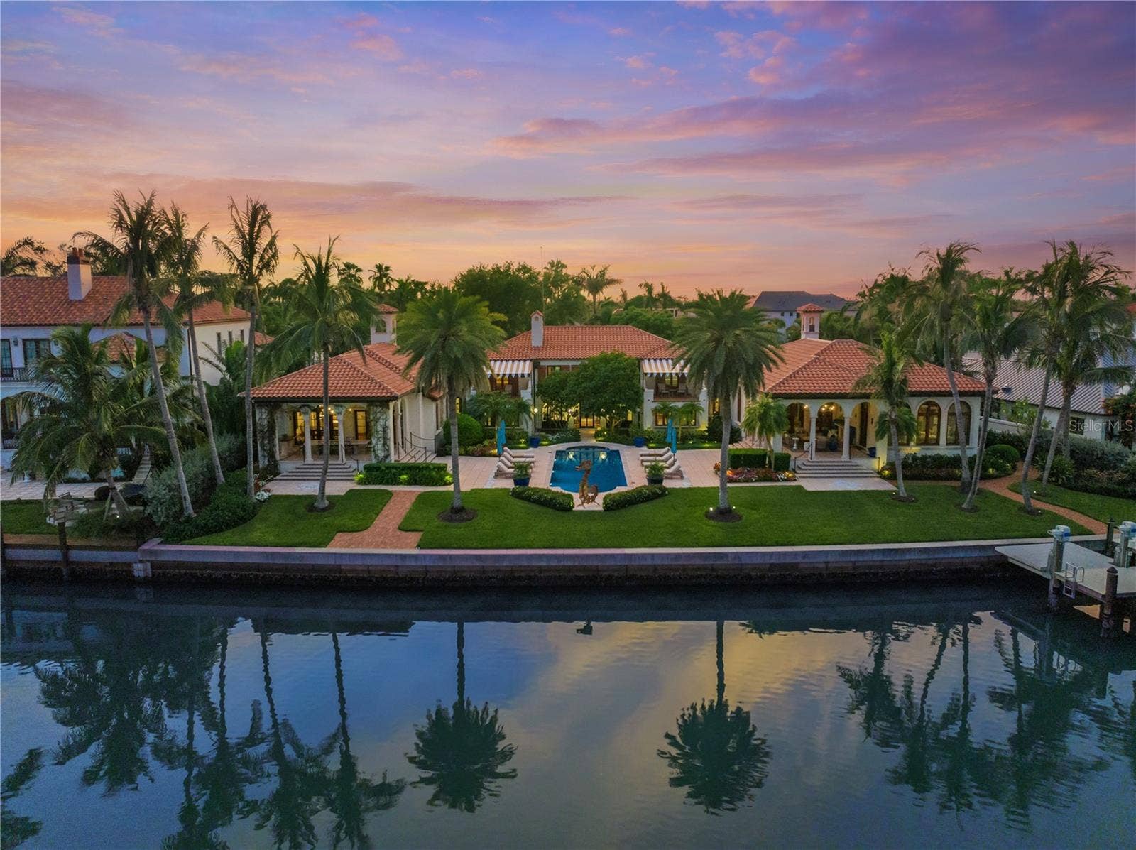 139 S WASHINGTON DRIVE, Sarasota, FL 34236 EVENING VIEW FROM BACK OF HOME