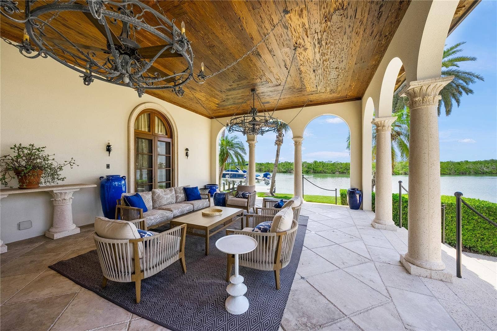 139 S WASHINGTON DRIVE, Sarasota, FL 34236 COVERED TERRACE WATER VIEW