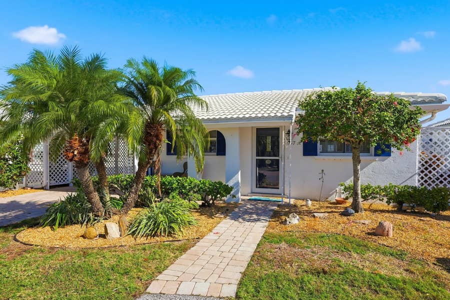 Property photo for 957 SPANISH DRIVE N, Longboat Key, FL
