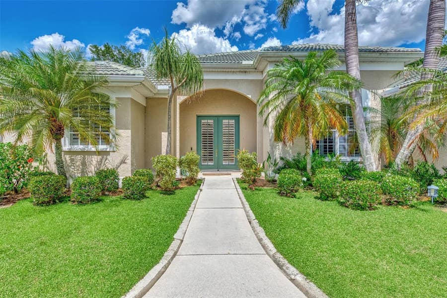 Property photo for 383 CEDARBROOK COURT, Venice, FL