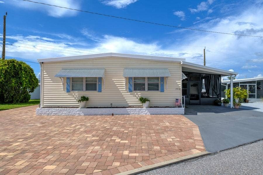 Property photo for 1916 ILLINOIS AVENUE, Bradenton, FL