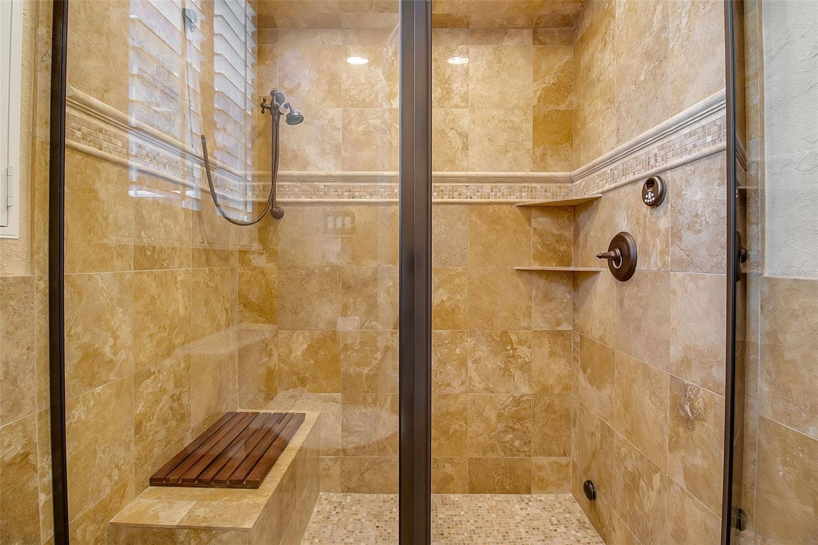 8116 LONE TREE GLEN, Lakewood Ranch, FL 34202 8116 LONE TREE GLEN, Lakewood Ranch, FL 34202