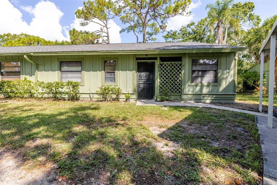 Property photo for 5021 BARRINGTON CIRCLE, #302, Sarasota, FL