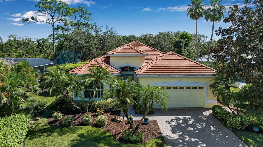 Property photo for 21 BAYHEAD LANE, Osprey, FL