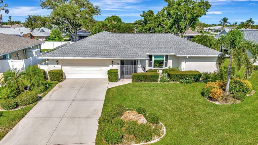 Property photo for 1235 PINE NEEDLE ROAD, Venice, FL