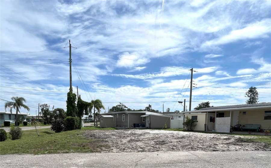 Property photo for 6903 E BAYOU LANE, Bradenton, FL