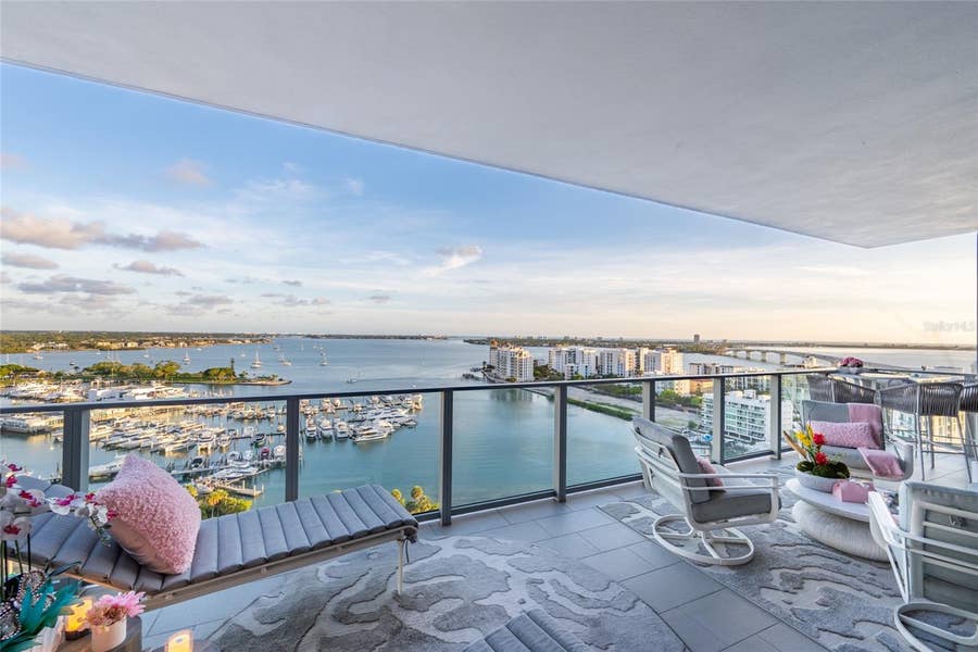 Property photo for 1155 N GULFSTREAM AVENUE, #1607, Sarasota, FL