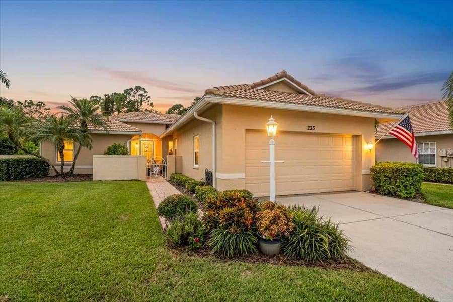 Property photo for 235 AUBURN WOODS CIRCLE, Venice, FL