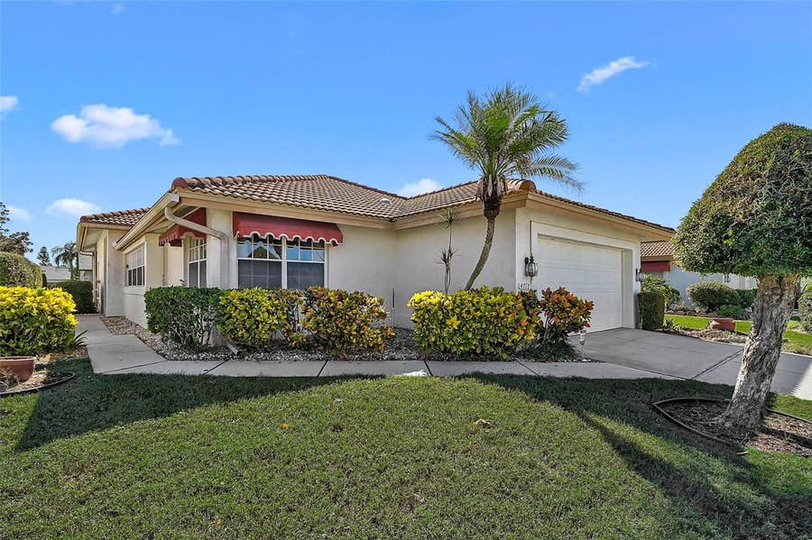 Property photo for 4717 PERIDIA BOULEVARD E, Bradenton, FL