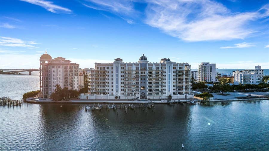 Property photo for 464 GOLDEN GATE POINT, #403, Sarasota, FL