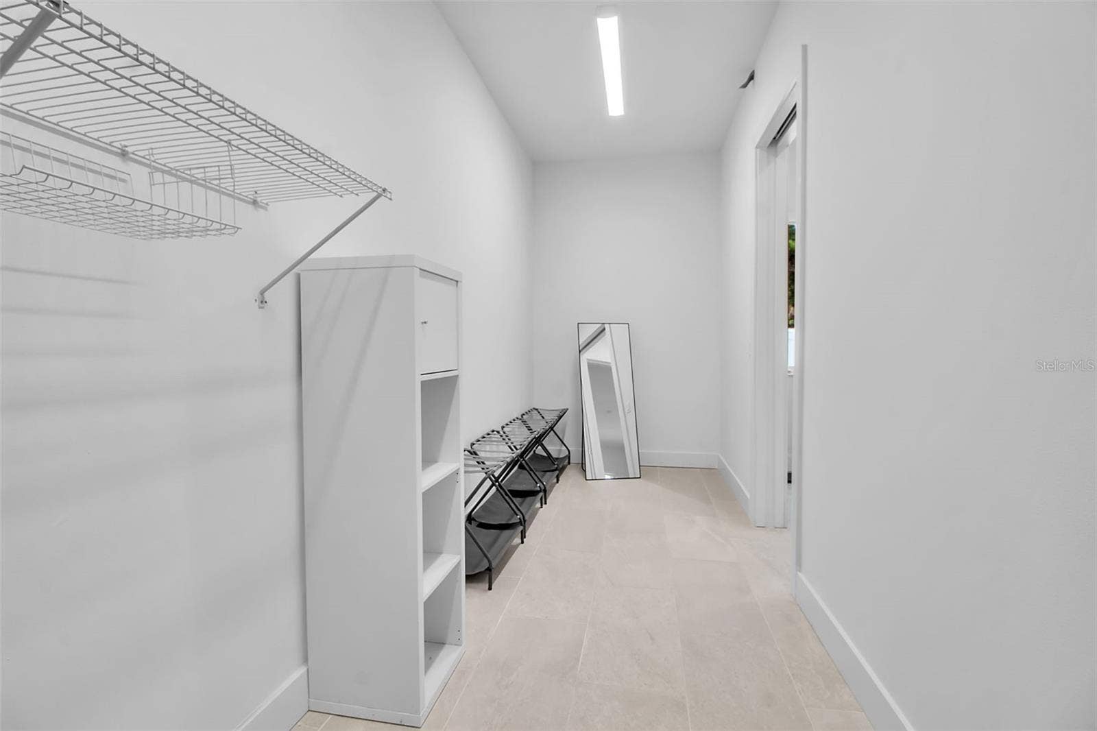 2231 WOOD STREET, Sarasota, FL 34237 Primary Walk In Closet