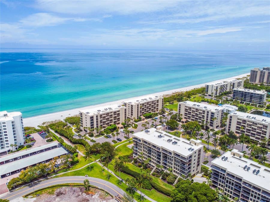 Property photo for 1065 GULF OF MEXICO DRIVE, #402, Longboat Key, FL