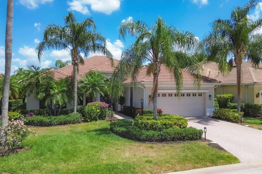 Property photo for 13853 SIENA LOOP, Lakewood Ranch, FL