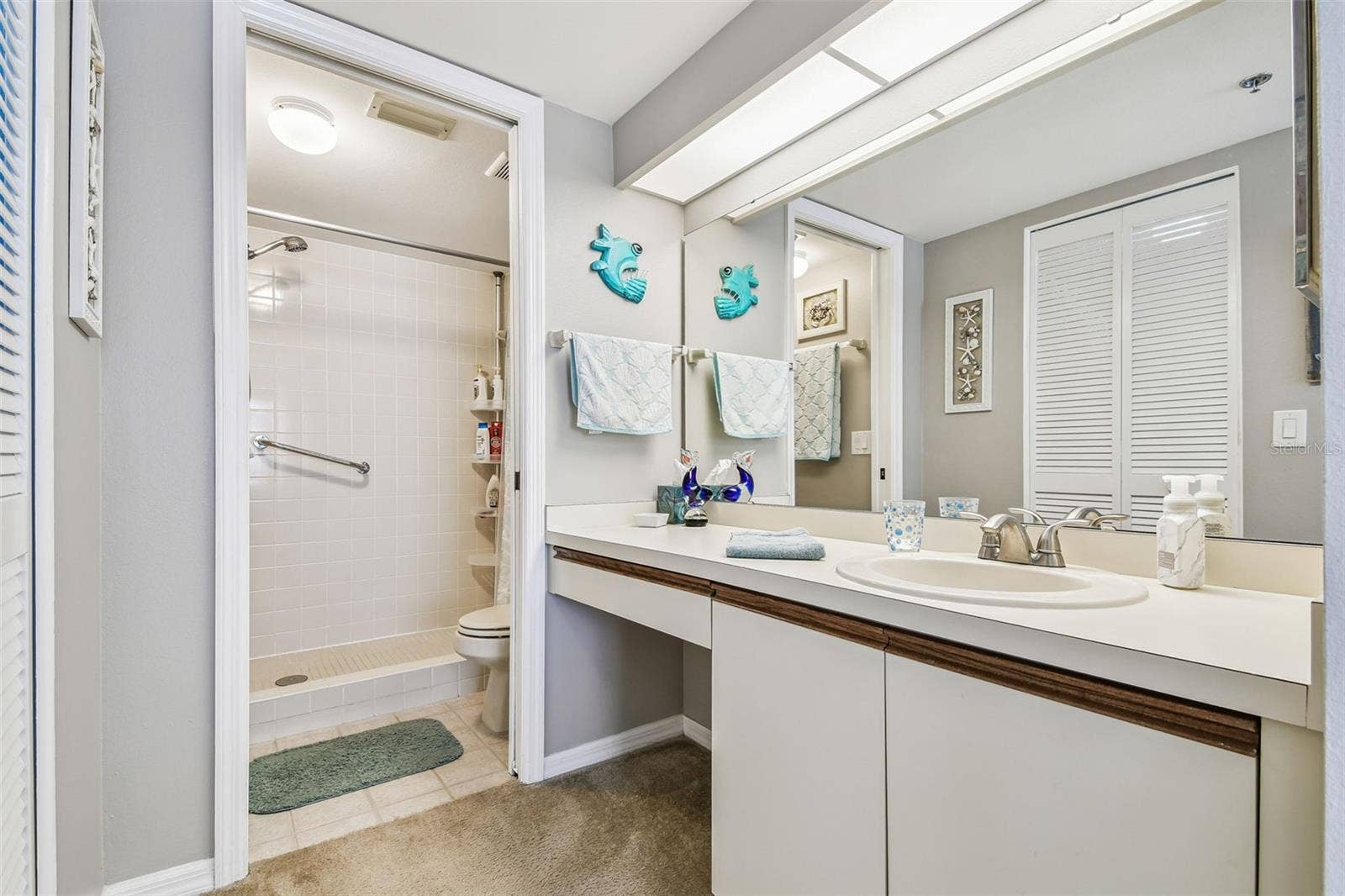 7301 29TH AVE DR W, #202, Bradenton, FL 34209