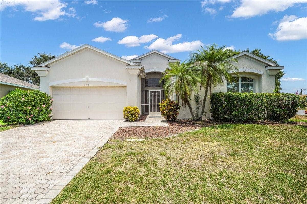 4701 50TH AVENUE W, Bradenton, FL 34210 4701 50TH AVENUE W, Bradenton, FL 34210