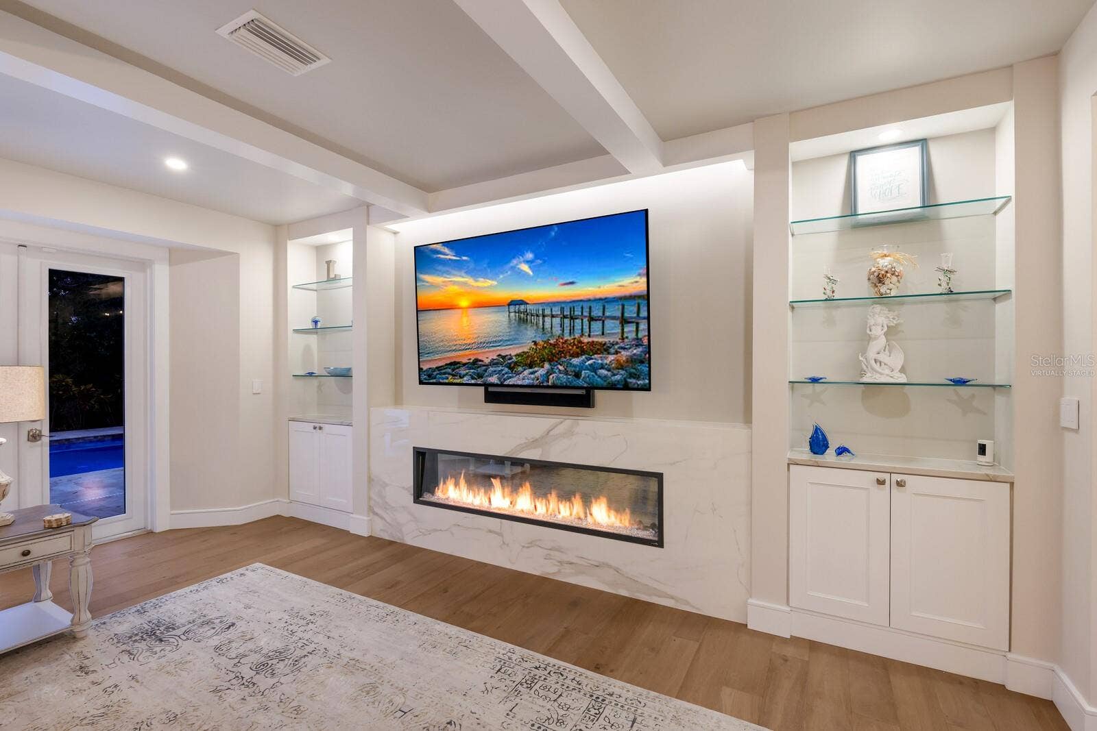 1253 N BASIN LANE, Sarasota, FL 34242 Virtually Staged