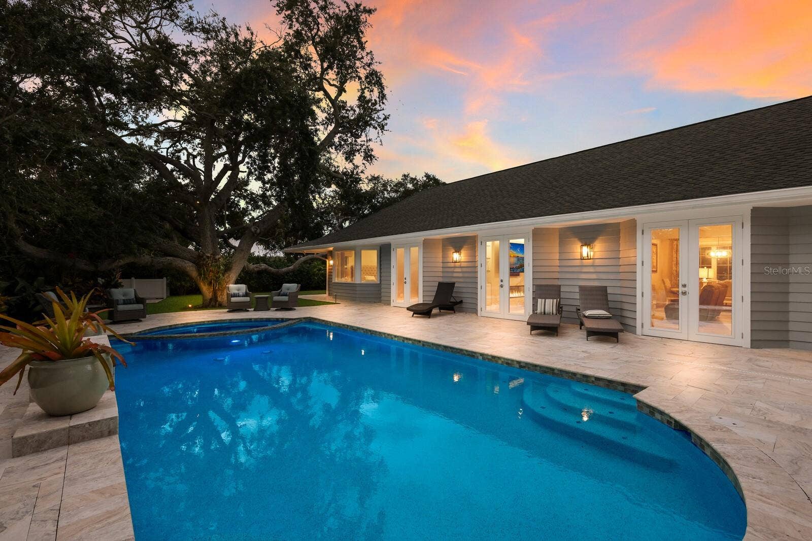 1253 N BASIN LANE, Sarasota, FL 34242 1253 N BASIN LANE, Sarasota, FL 34242