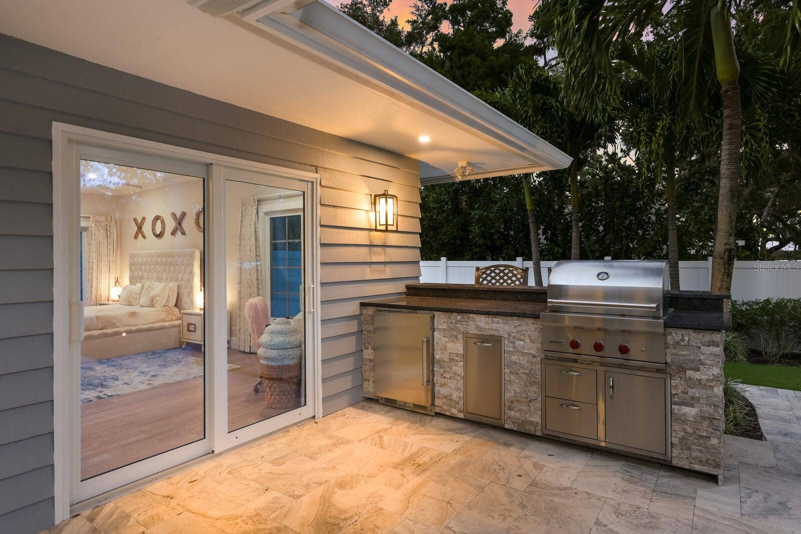 1253 N BASIN LANE, Sarasota, FL 34242 1253 N BASIN LANE, Sarasota, FL 34242