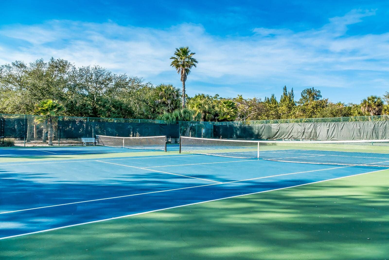 1253 N BASIN LANE, Sarasota, FL 34242 1253 N BASIN LANE, Sarasota, FL 34242