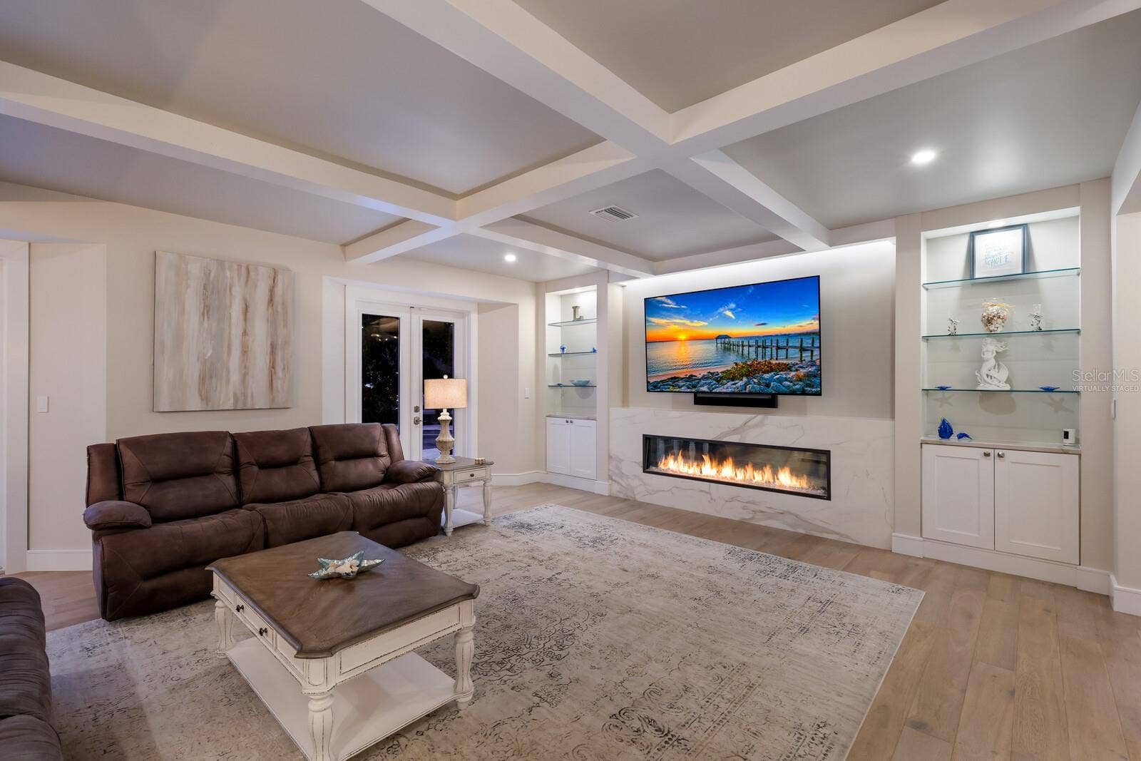 1253 N BASIN LANE, Sarasota, FL 34242 Virtually Staged