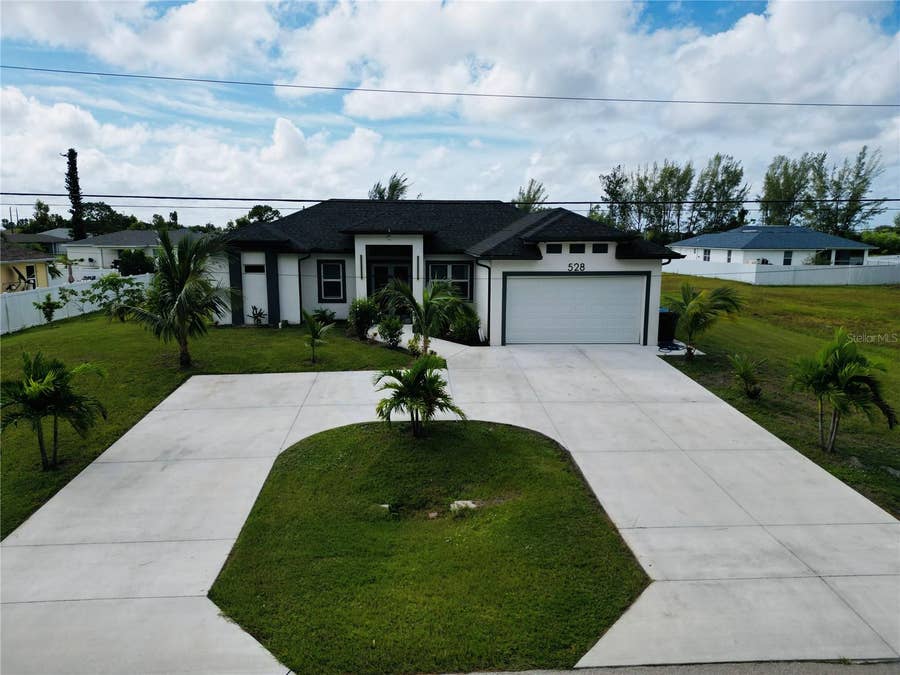 Property photo for 528 JACARANDA PARKWAY E, Cape Coral, FL