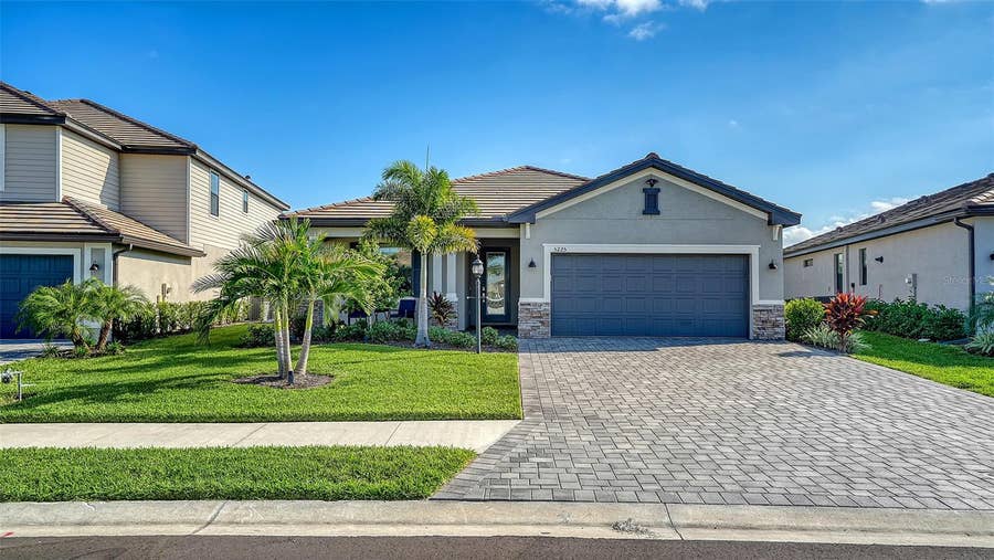 Property photo for 5225 BLUE CRUSH, Bradenton, FL