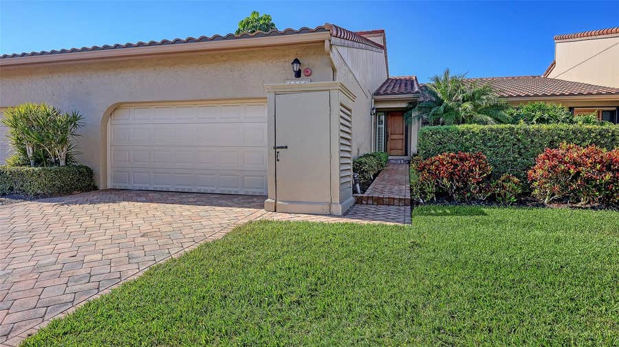 Property photo for 2367 HARBOUR OAKS DRIVE, Longboat Key, FL