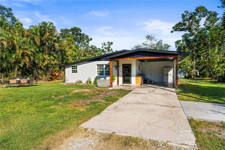 Property photo for 2611 HUNTINGTON AVENUE, Sarasota, FL