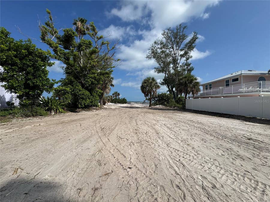 Property photo for 831 NORTH SHORE DRIVE, Anna Maria, FL