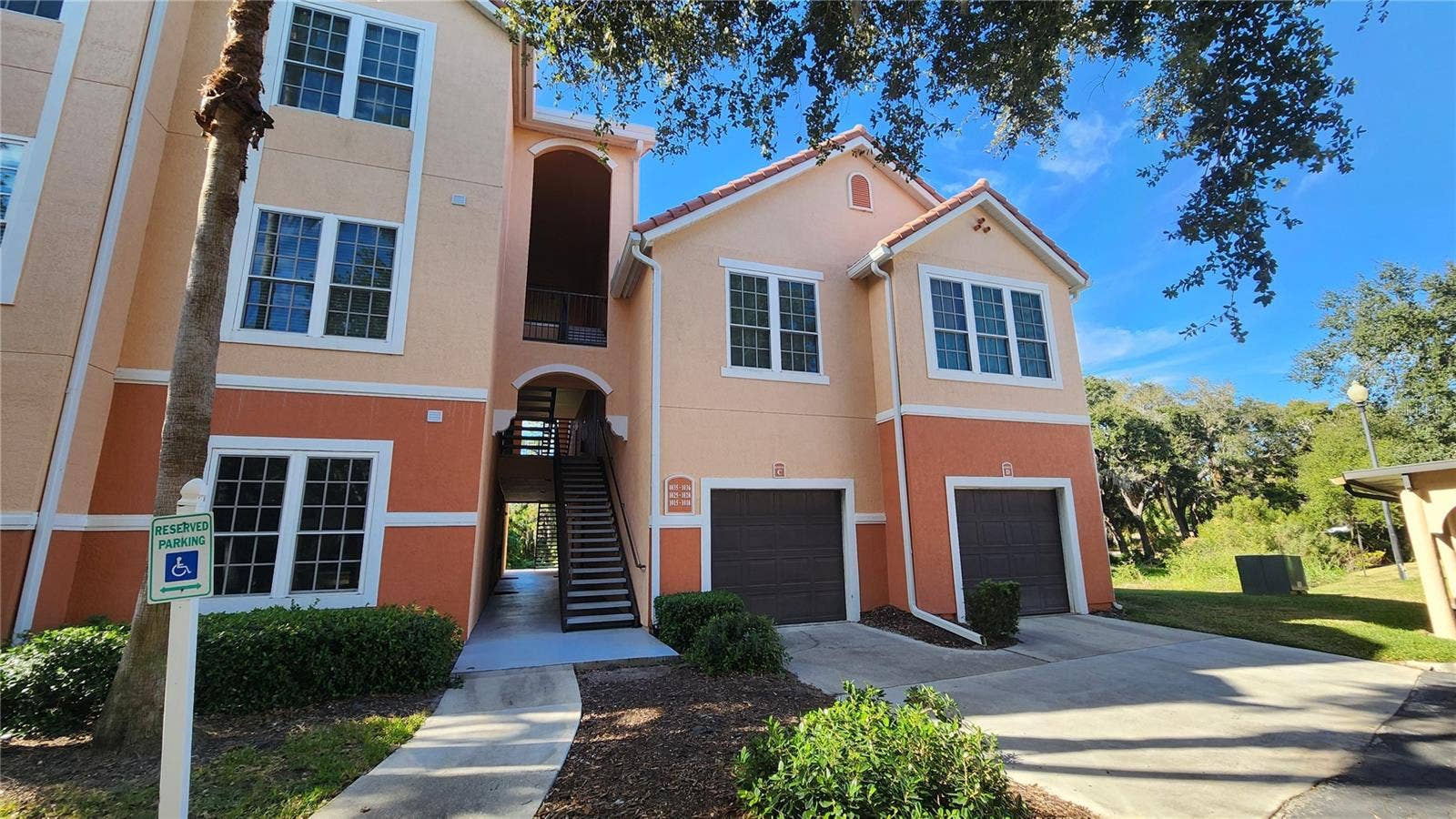 4106 CENTRAL SARASOTA PARKWAY, #1026, Sarasota, FL 34238 4106 Building Backs up to the preserve for quiet and private