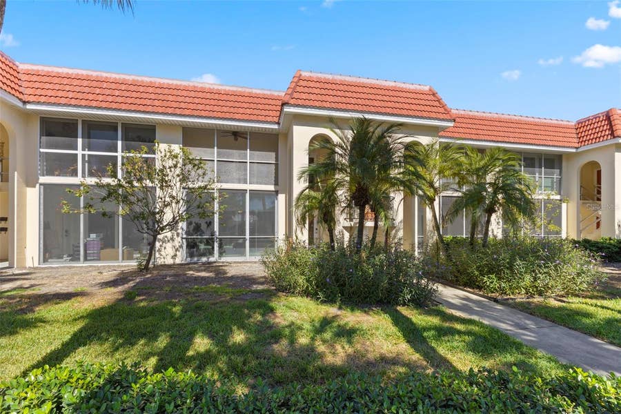 Property photo for 137 AVENIDA MESSINA, #1, Sarasota, FL