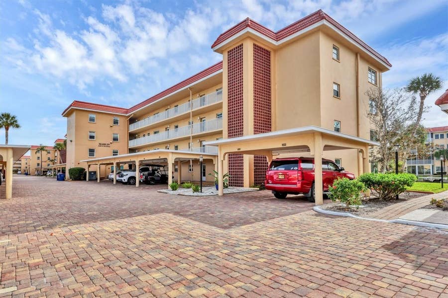 Property photo for 1250 N PORTOFINO DRIVE, #303, Sarasota, FL