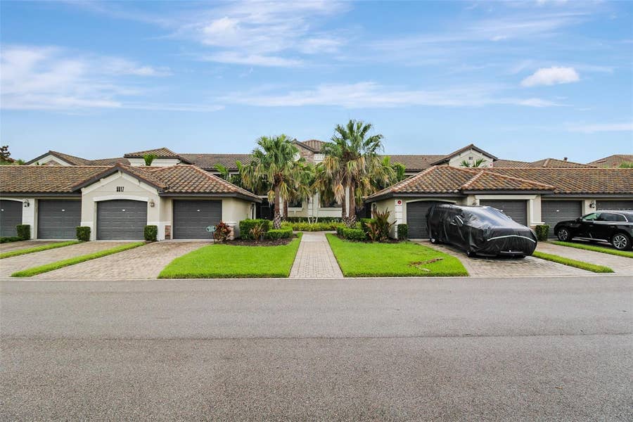 Property photo for 5517 PALMER CIRCLE, #105, Bradenton, FL