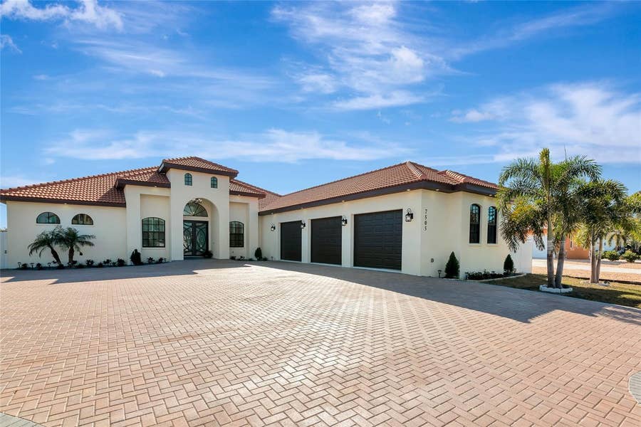 Property photo for 7505 27TH AVENUE W, Bradenton, FL