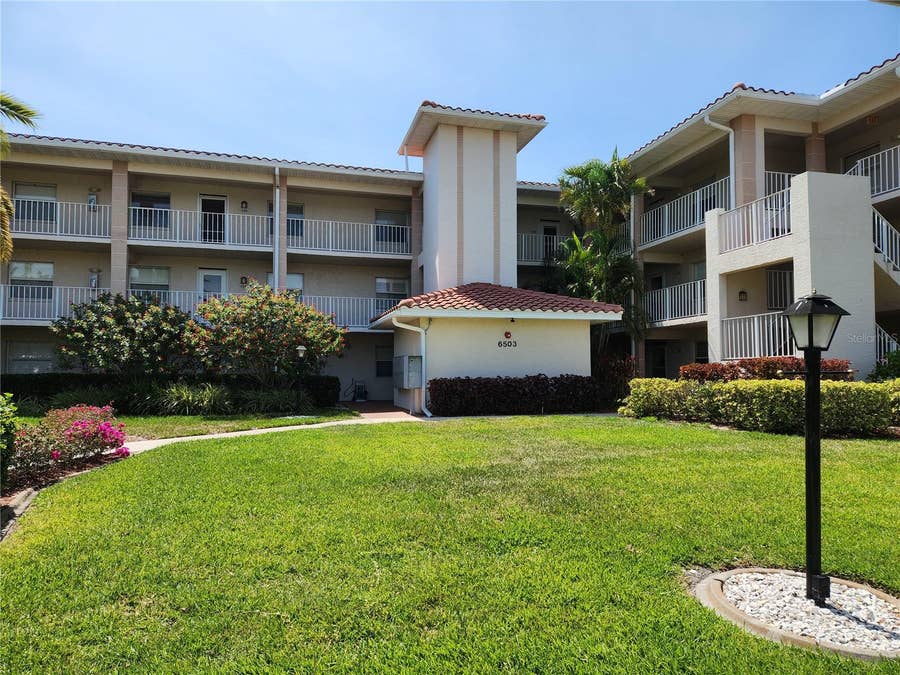 Property photo for 6505 STONE RIVER ROAD, #304, Bradenton, FL