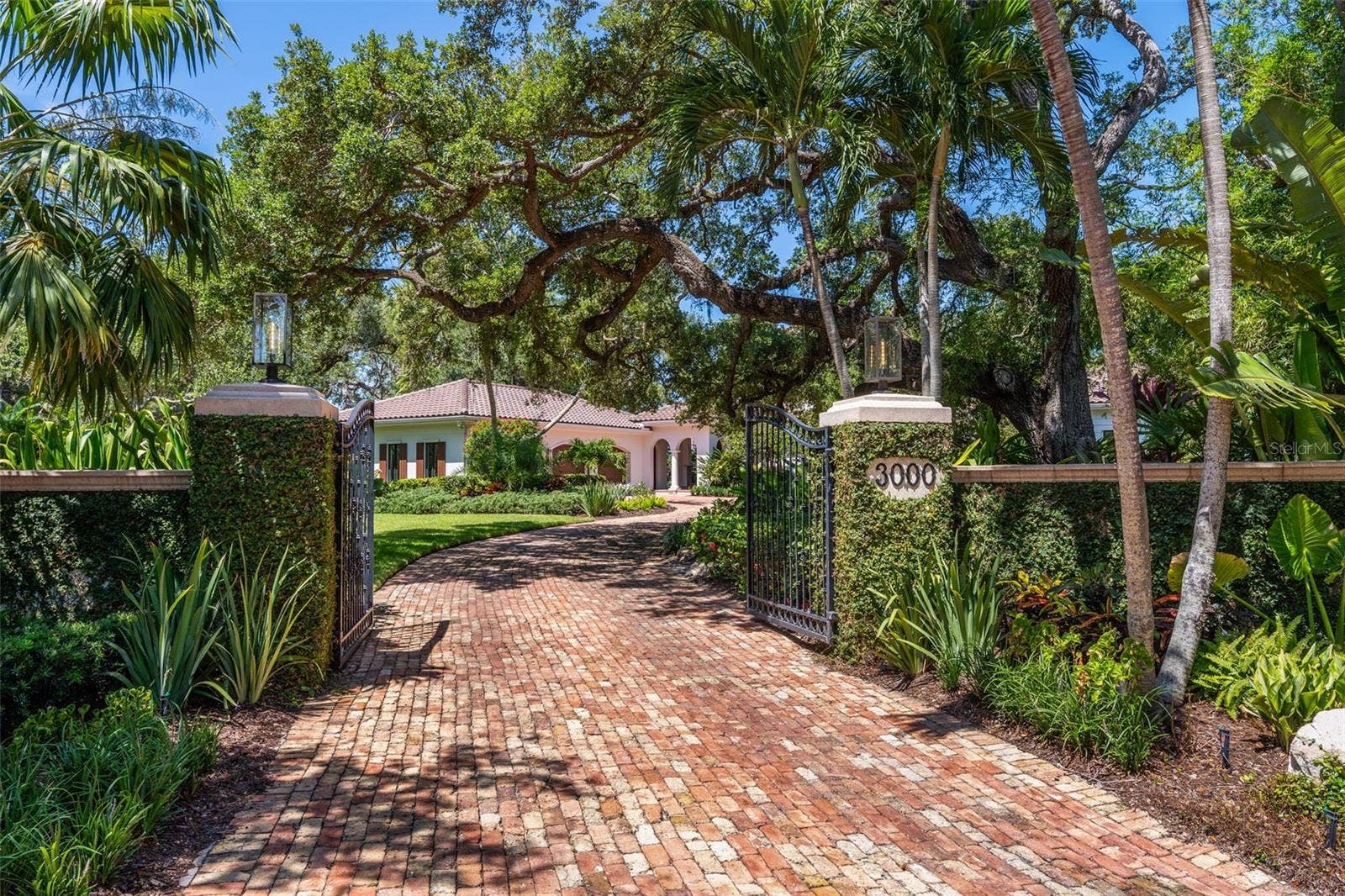 3000 SOUTHWEST DRIVE, Sarasota, FL 34239 3000 SOUTHWEST DRIVE, Sarasota, FL 34239
