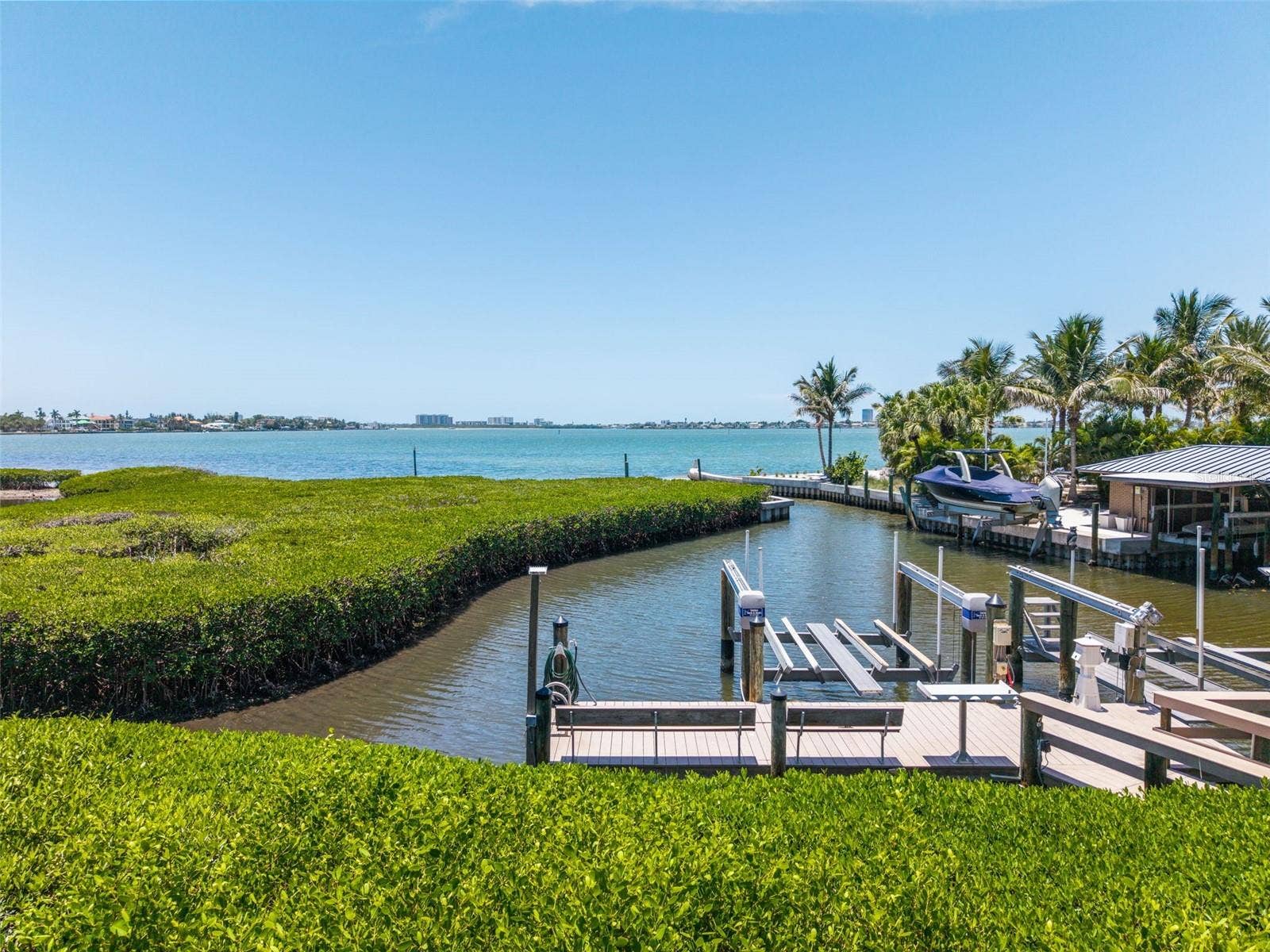 3000 SOUTHWEST DRIVE, Sarasota, FL 34239 3000 SOUTHWEST DRIVE, Sarasota, FL 34239