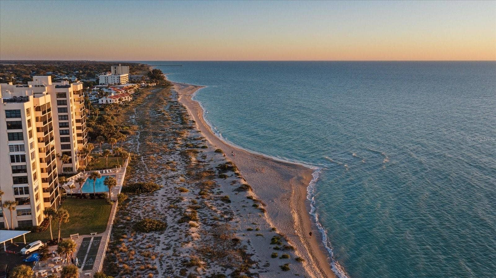 1290 HIDDEN HARBOR WAY, Sarasota, FL 34242 1290 HIDDEN HARBOR WAY, Sarasota, FL 34242