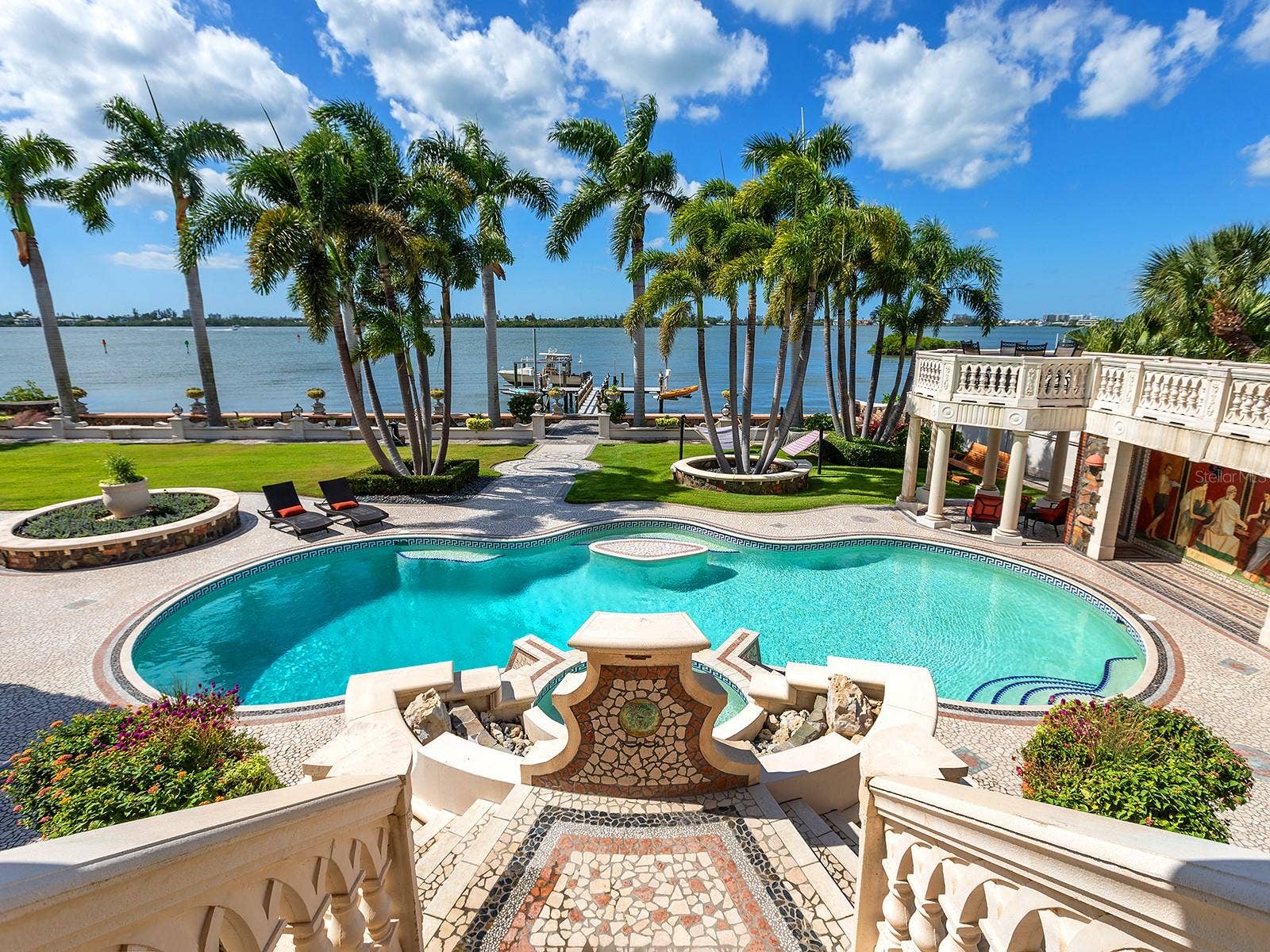1310 S LAKE SHORE DRIVE, Sarasota, FL 34231 1310 S LAKE SHORE DRIVE, Sarasota, FL 34231