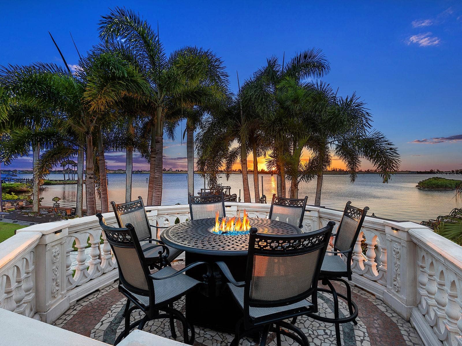 1310 S LAKE SHORE DRIVE, Sarasota, FL 34231 1310 S LAKE SHORE DRIVE, Sarasota, FL 34231
