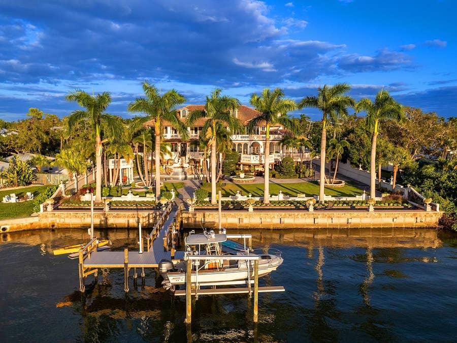 Property photo for 1310 S LAKE SHORE DRIVE, Sarasota, FL