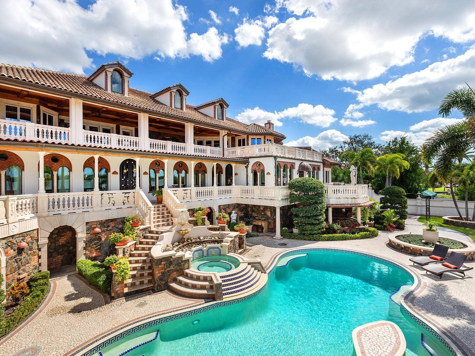 1310 S LAKE SHORE DRIVE, Sarasota, FL 34231 1310 S LAKE SHORE DRIVE, Sarasota, FL 34231