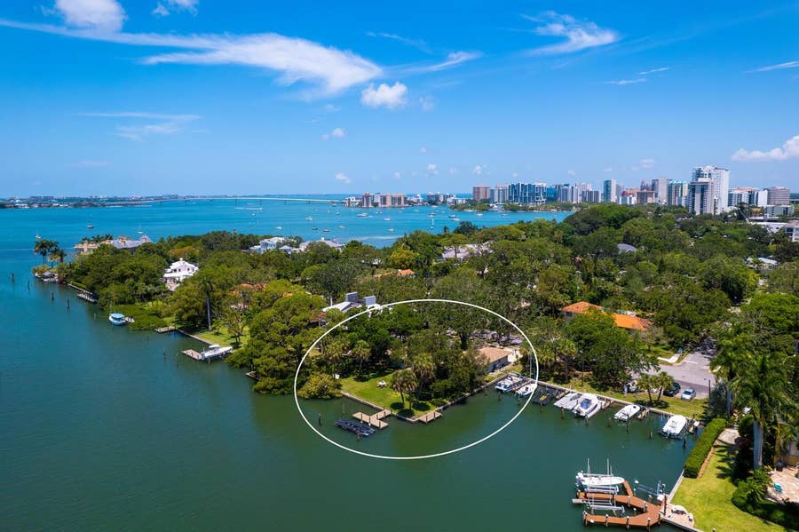 Property photo for 1542 GULFVIEW DRIVE, Sarasota, FL