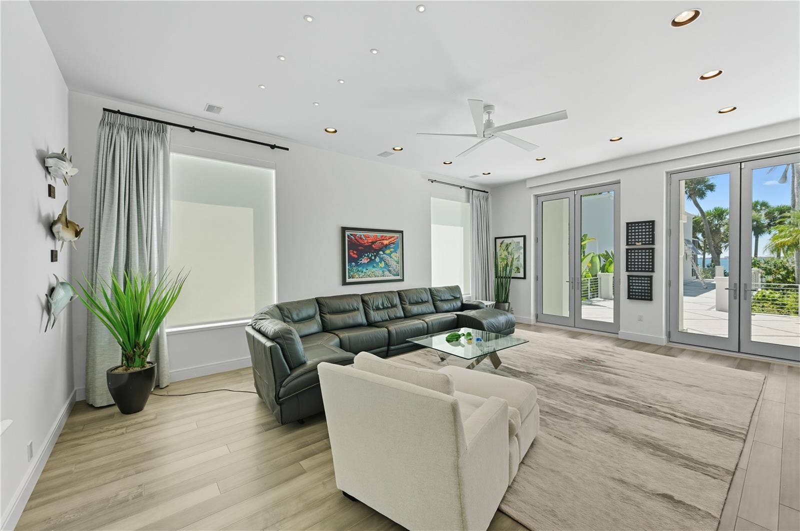 3315 BAY SHORE ROAD, Sarasota, FL 34234 3315 BAY SHORE ROAD, Sarasota, FL 34234