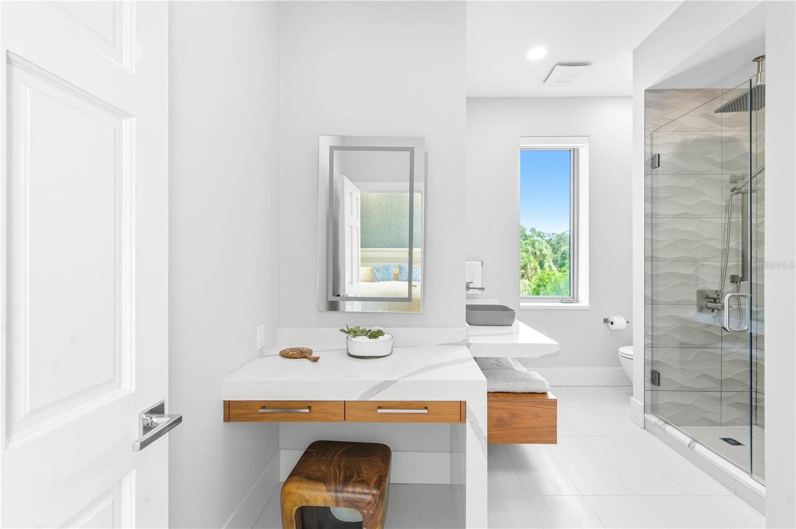 3315 BAY SHORE ROAD, Sarasota, FL 34234 3315 BAY SHORE ROAD, Sarasota, FL 34234