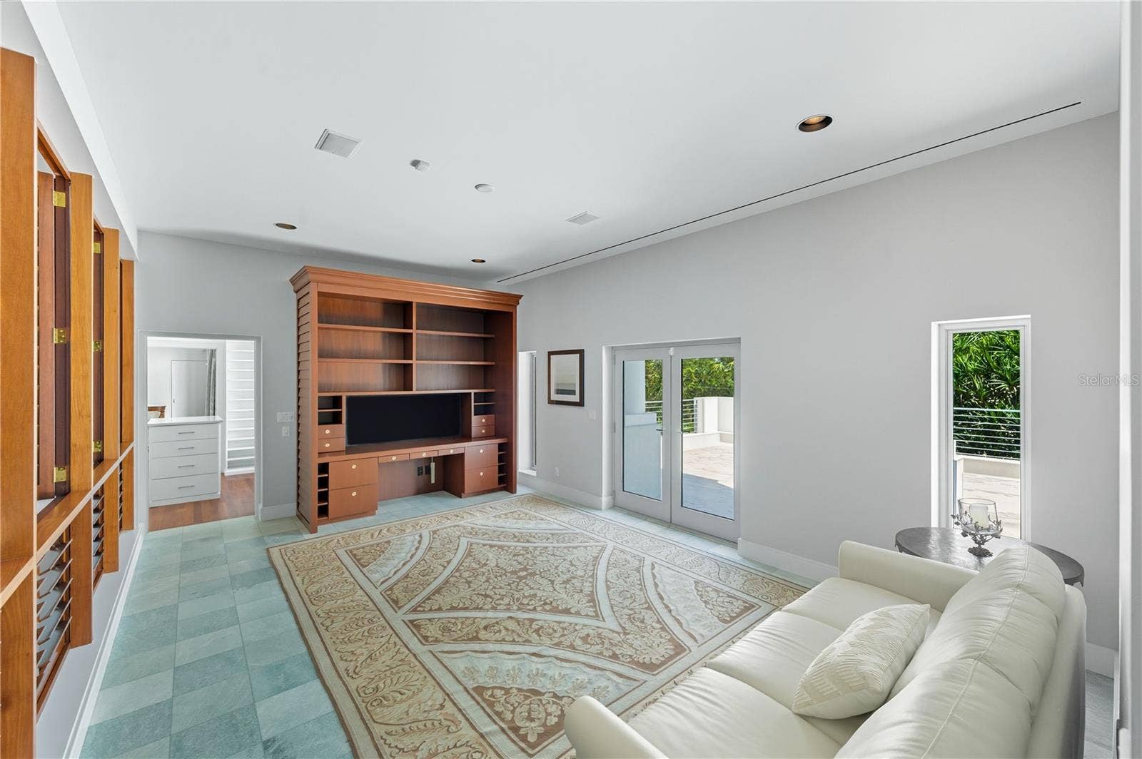 3315 BAY SHORE ROAD, Sarasota, FL 34234 3315 BAY SHORE ROAD, Sarasota, FL 34234
