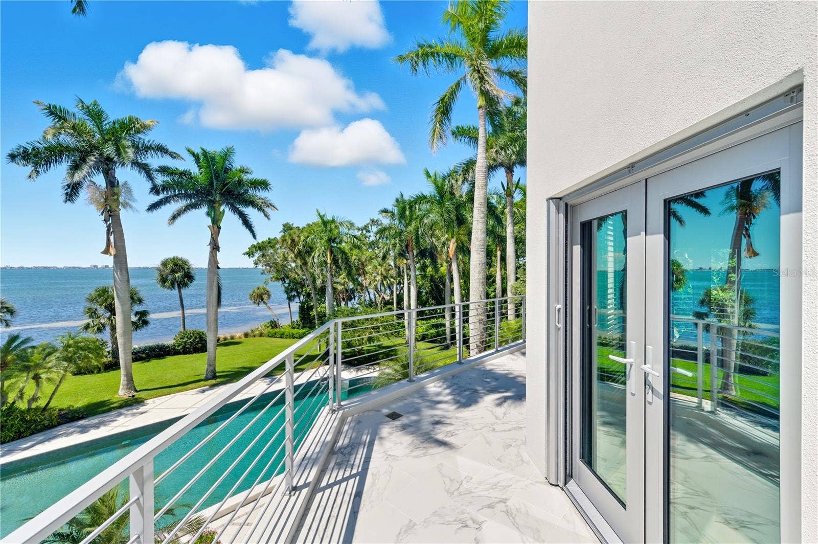 3315 BAY SHORE ROAD, Sarasota, FL 34234 3315 BAY SHORE ROAD, Sarasota, FL 34234